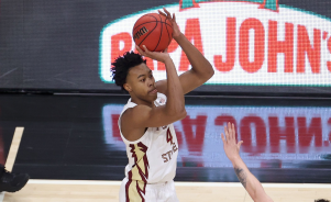 LOUISVILLE, KENTUCKY - JANUARY 18: Scottie Barnes #4 of the Florida State Seminoles shoots the ball against the Louisville Cardinals at KFC YUM! Center on January 18, 2021 in Louisville, Kentucky. 