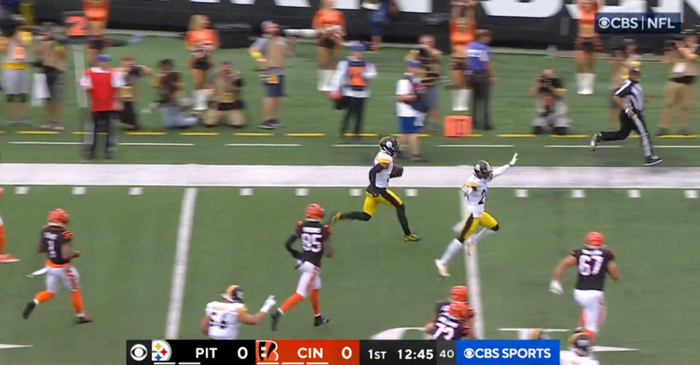 Joe Burrow throws pick-six to Minkah Fitzpatrick, Week 1