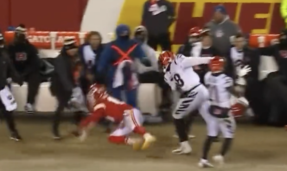 Joseph Ossai late hit on Patrick Mahomes, AFC title game 2023