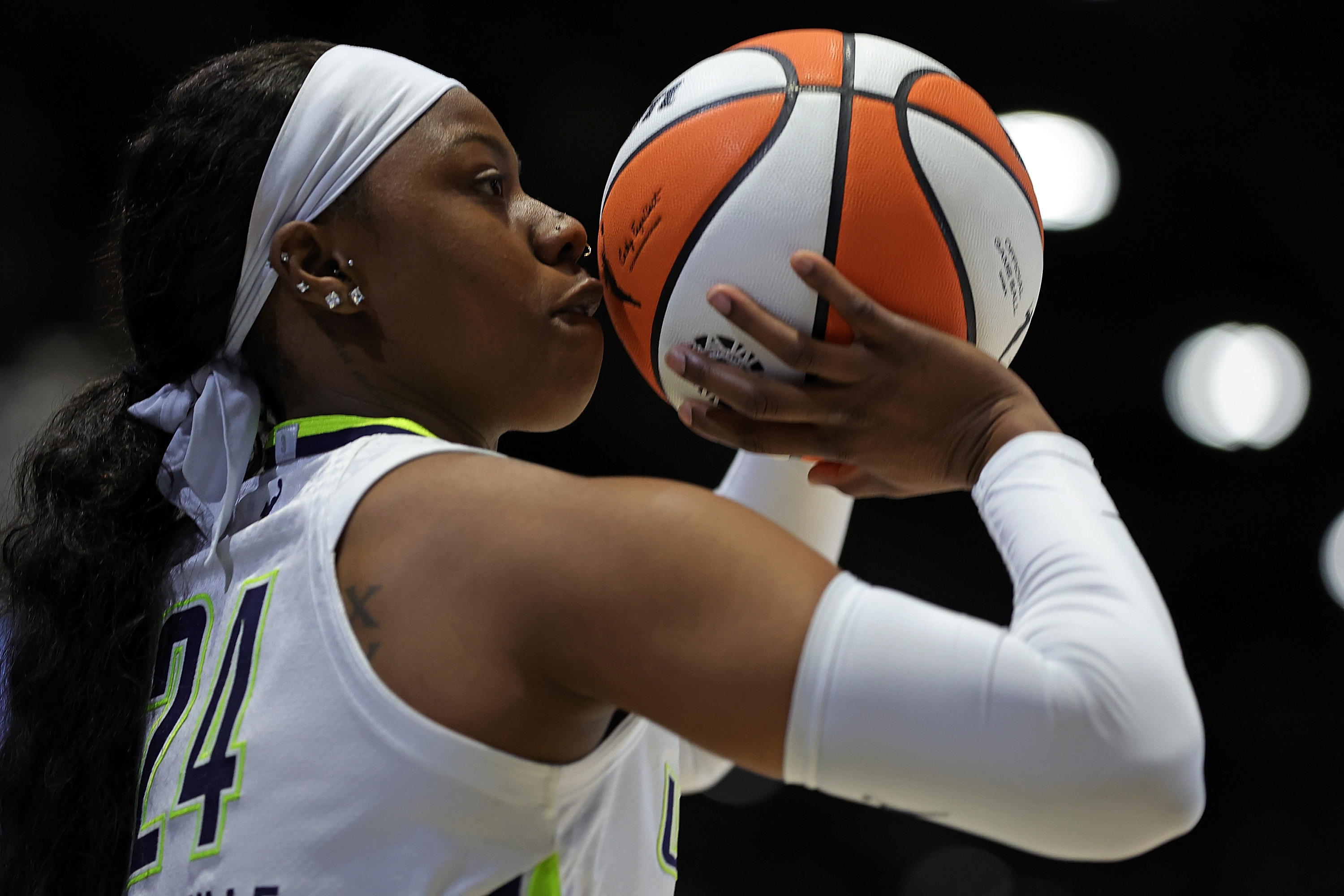 Arike Ogunbowale