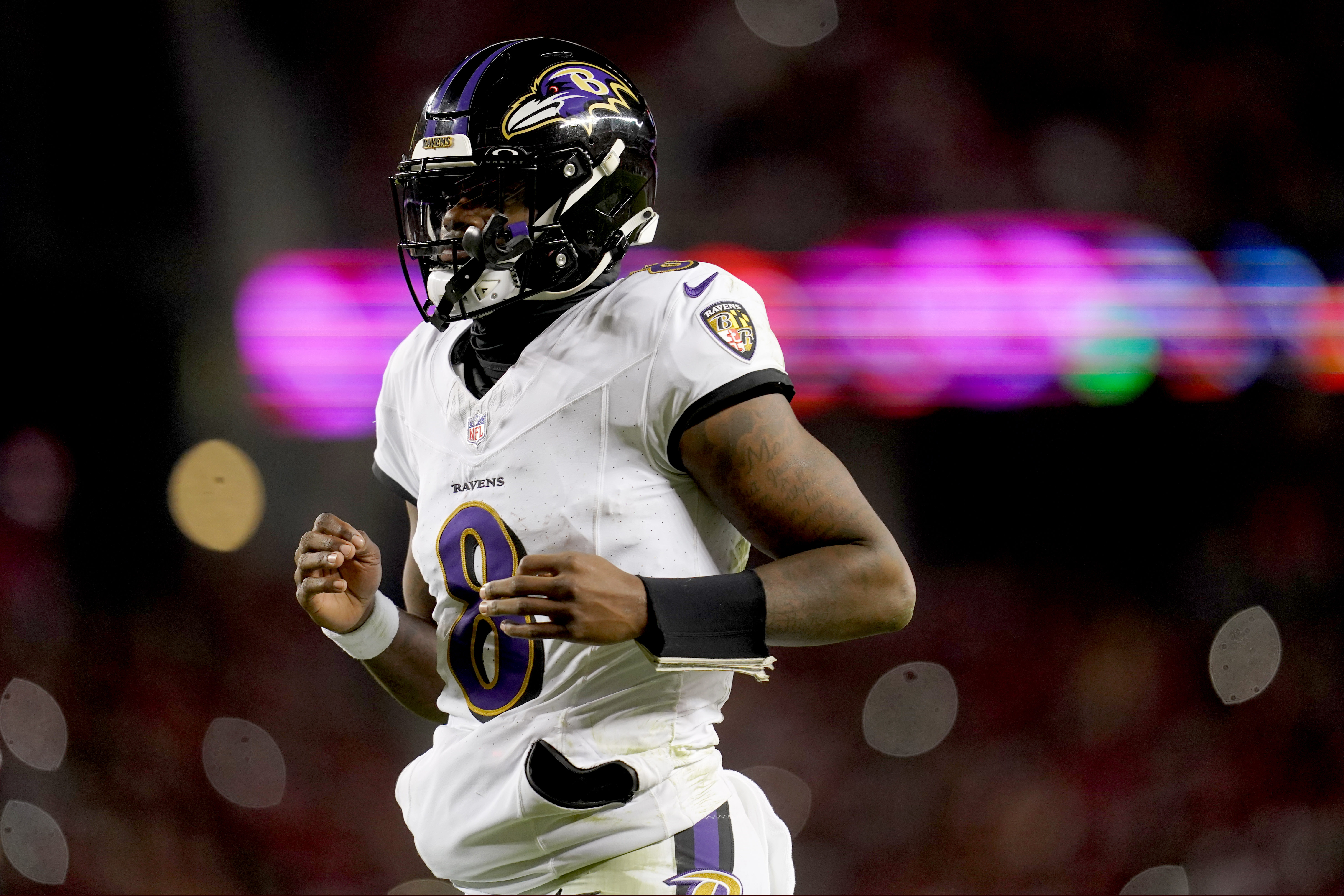 Baltimore Ravens quarterback Lamar Jackson (8) during timeout against the San Francisco 49ers in the third quarter at Levi's Stadium